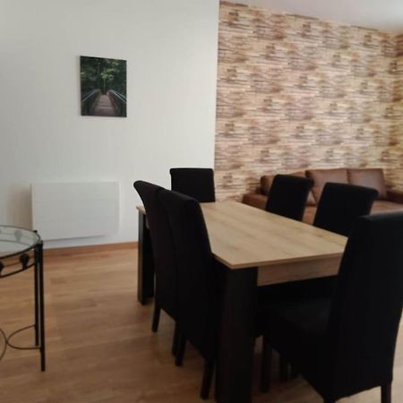 Gonnelles Appartement T3 Centre Ville Rdc D Agen Esterno foto
