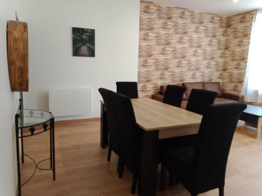 Gonnelles Appartement T3 Centre Ville Rdc D Agen Esterno foto